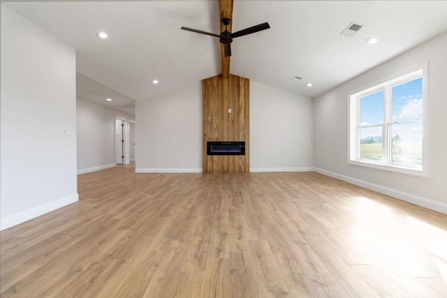 81 Hallies Way, Somerset, KY 42503