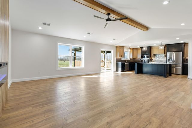 81 Hallies Way, Somerset, KY 42503