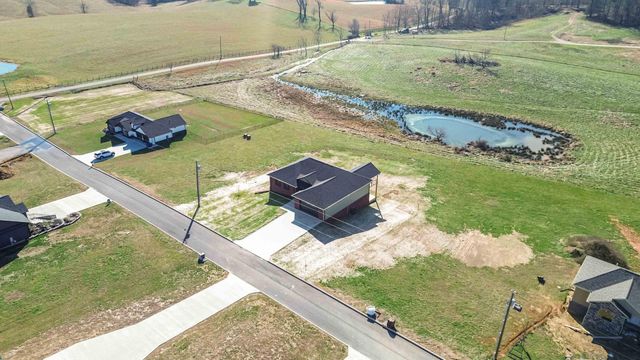 81 Hallies Way, Somerset, KY 42503