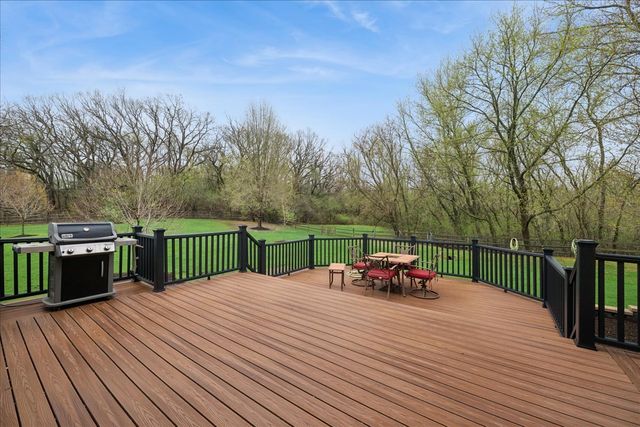 1601 Anthony Lane, Mchenry, IL 60051