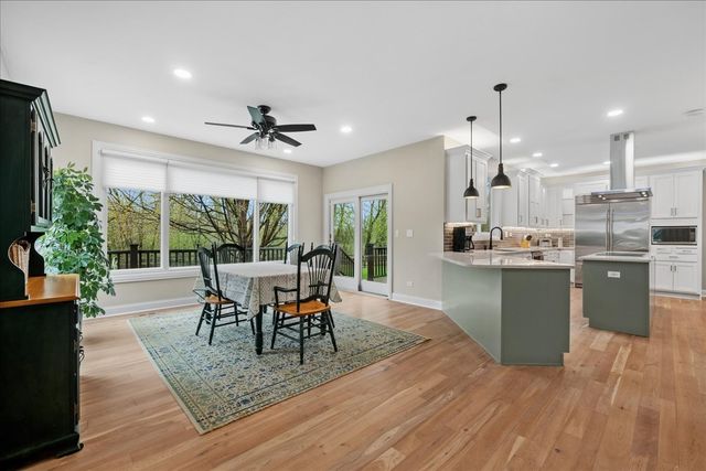 1601 Anthony Lane, Mchenry, IL 60051
