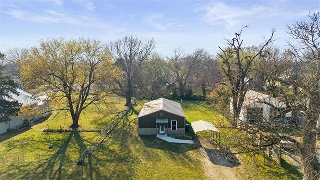 609 N Wood Street, Caney, KS 67333