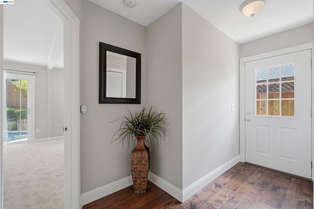 1162 Aberdeen Ave, Livermore, CA 94550