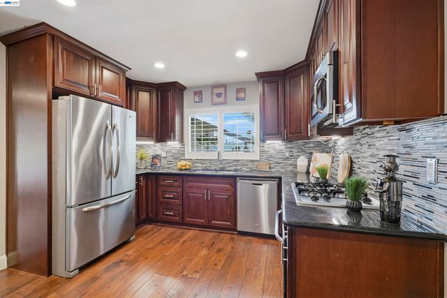 1162 Aberdeen Ave, Livermore, CA 94550