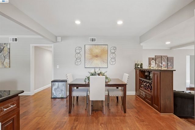 1162 Aberdeen Ave, Livermore, CA 94550