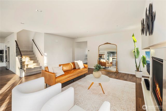 12052 SE 305th Place, Auburn, WA 98092