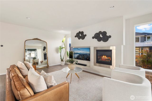 12052 SE 305th Place, Auburn, WA 98092