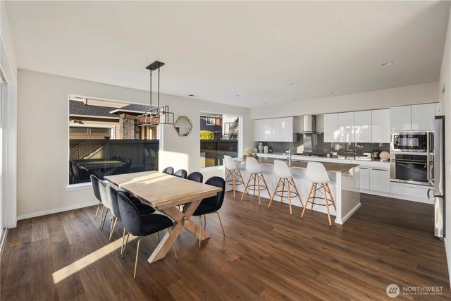 12052 SE 305th Place, Auburn, WA 98092