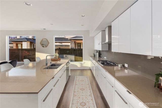 12052 SE 305th Place, Auburn, WA 98092