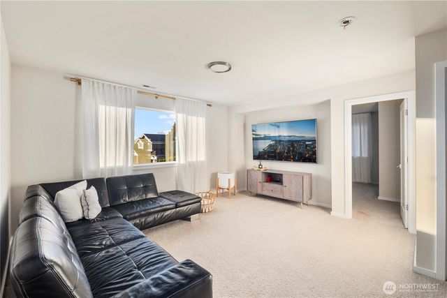 12052 SE 305th Place, Auburn, WA 98092