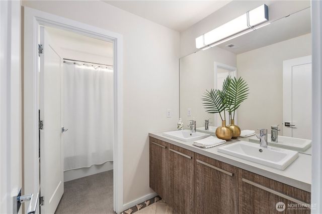 12052 SE 305th Place, Auburn, WA 98092