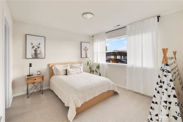 12052 SE 305th Place, Auburn, WA 98092