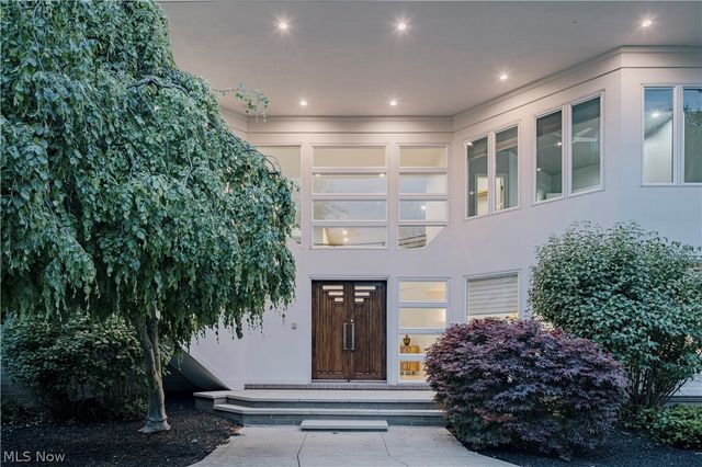 25 River Mountain Drive, Moreland Hills, OH 44022