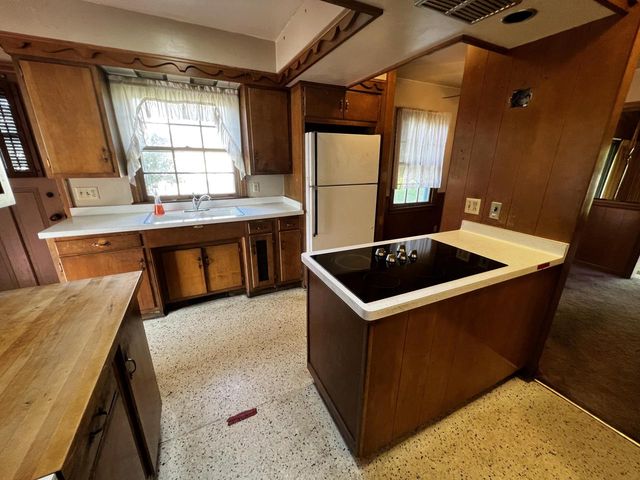 3417 N Main STREET, Racine, WI 53402