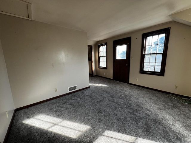 3417 N Main STREET, Racine, WI 53402