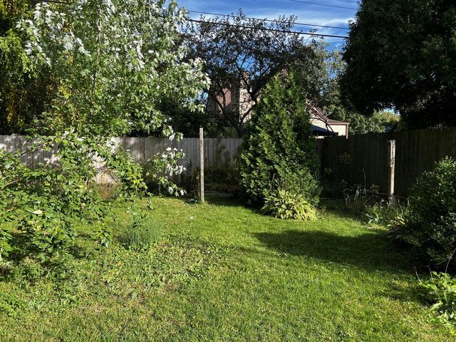 3417 N Main STREET, Racine, WI 53402