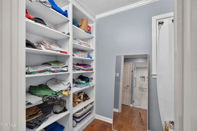 379 Northeast Morningside Lane, Abingdon, VA 24210
