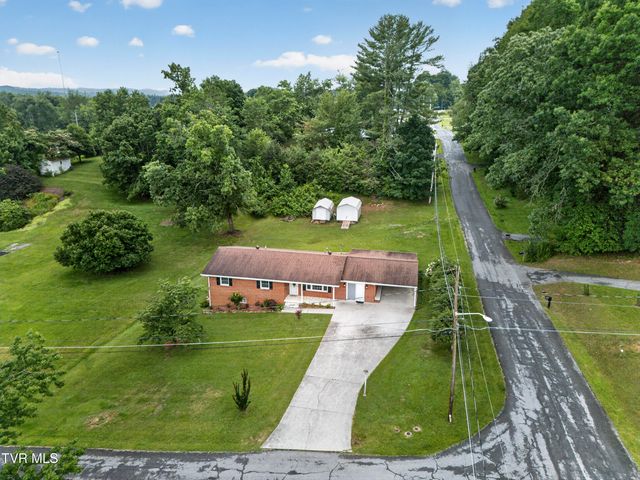 379 Northeast Morningside Lane, Abingdon, VA 24210