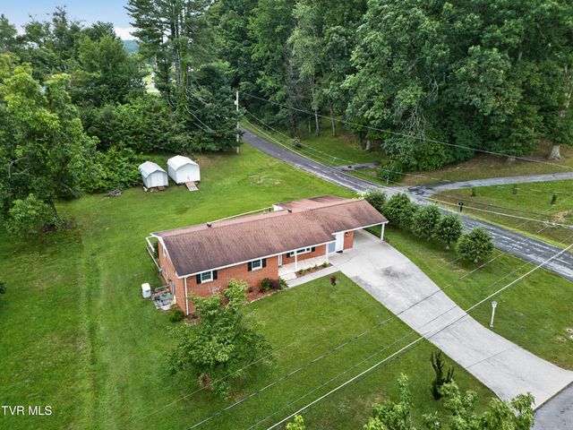379 Northeast Morningside Lane, Abingdon, VA 24210
