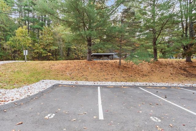 49 Lantern Ln 8, Dracut, MA 01826