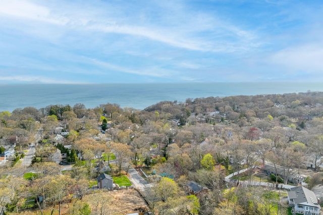 71 Rosewood Road, Rocky Point, NY 11778
