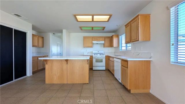 13289 Buckwood Court, Victorville, CA 92392