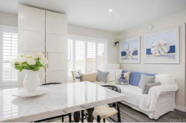 157 Horizon Ln., Oceanside, CA 92056