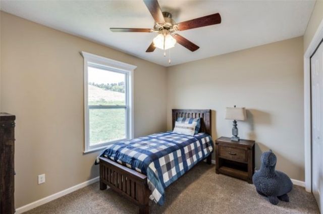 307 Champions Way, Chartiers City, PA 15071