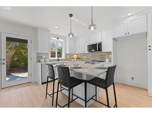 6703 Se 69th, Portland, OR 97206