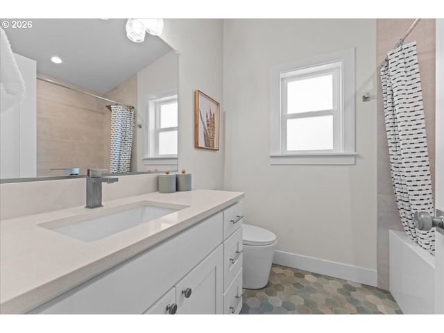 6703 Se 69th, Portland, OR 97206