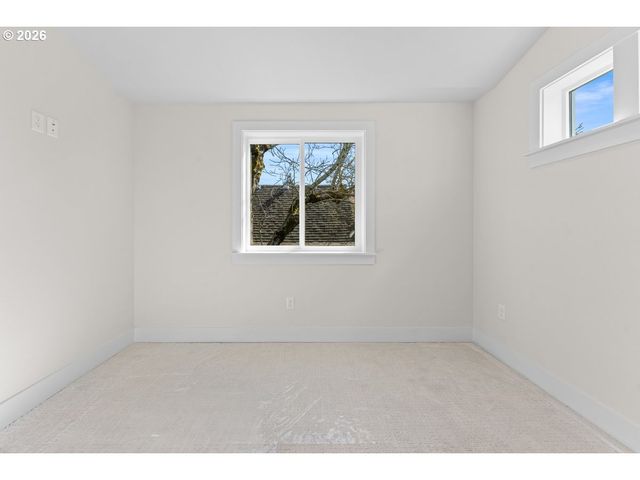 6703 Se 69th, Portland, OR 97206