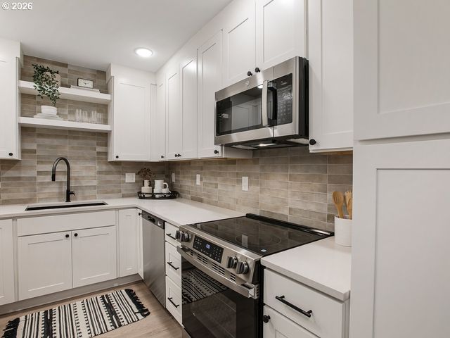 6703 Se 69th, Portland, OR 97206