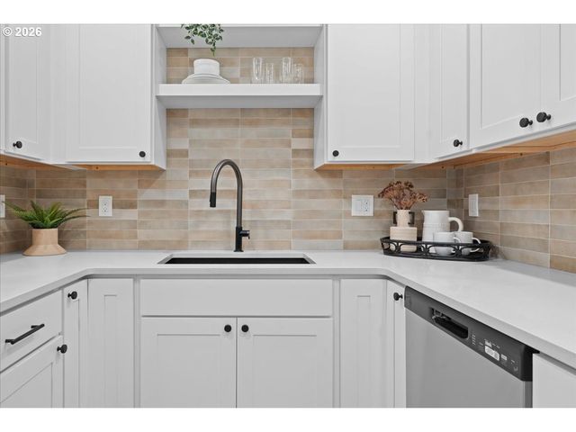 6703 Se 69th, Portland, OR 97206