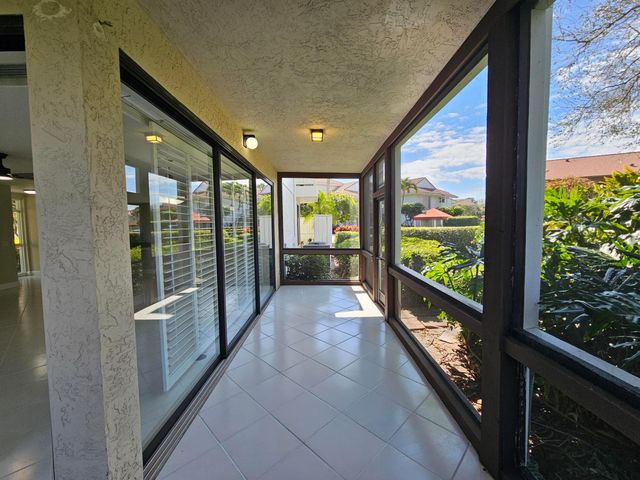 19235 Sabal Lake Drive, Boca Raton, FL 33434