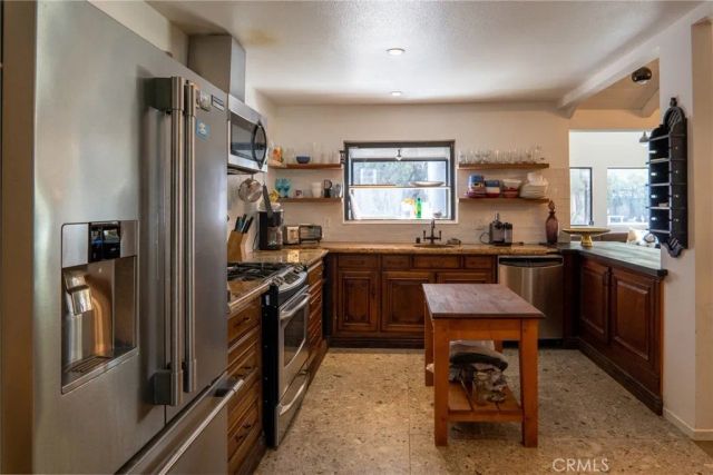 1304 E Carleton Avenue, Orange, CA 92867