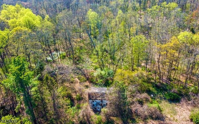 126 Meriden Rd, Rockaway Twp., NJ 07866