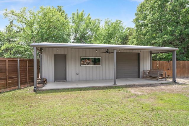 225 Vz County Road 2103, Canton, TX 75103