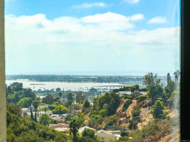 3658 Clairemont Drive 3C, San Diego, CA 92117