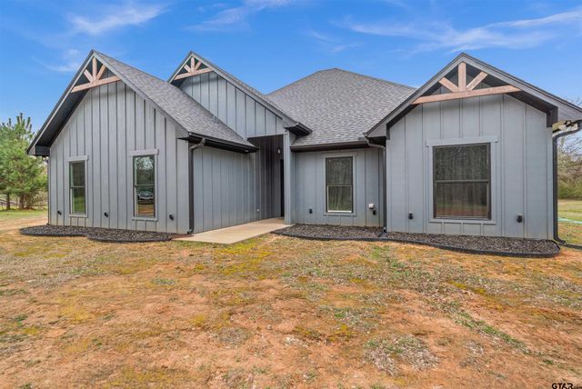 2434 CR 3114, Jacksonville, TX 75766