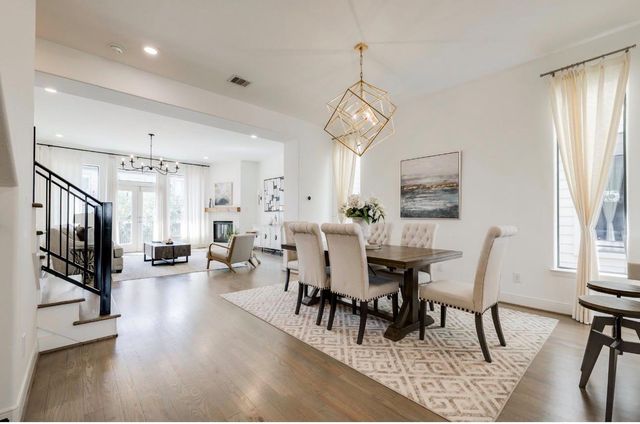 4317 Blossom Street B, Houston, TX 77007