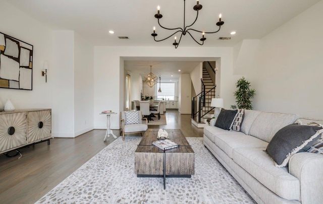 4317 Blossom Street B, Houston, TX 77007