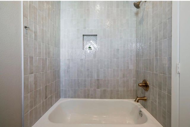 4317 Blossom Street B, Houston, TX 77007