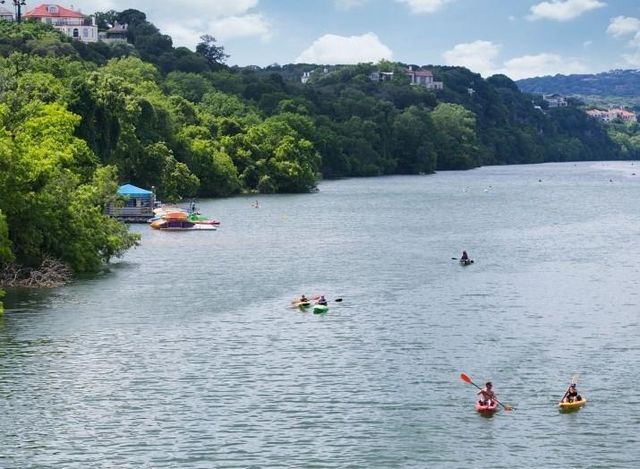 213 Bridgeford DR, Austin, TX 78745