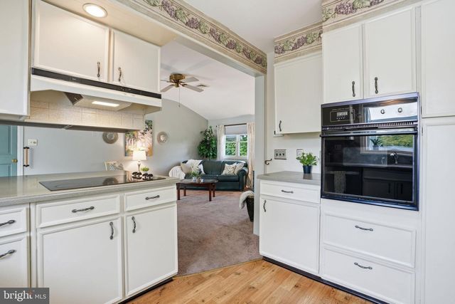5986 WASHINGTON LN, Bensalem, PA 19020
