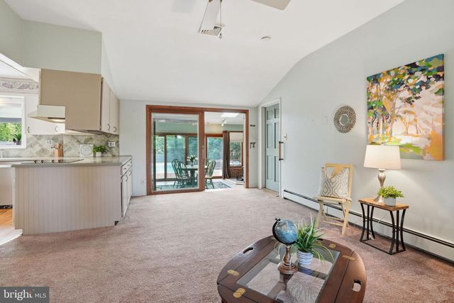 5986 WASHINGTON LN, Bensalem, PA 19020