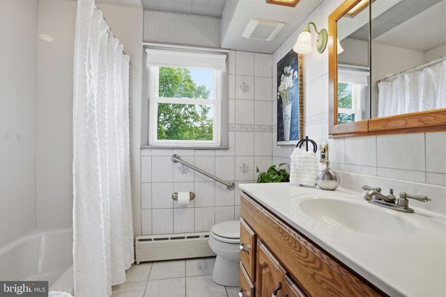 5986 WASHINGTON LN, Bensalem, PA 19020
