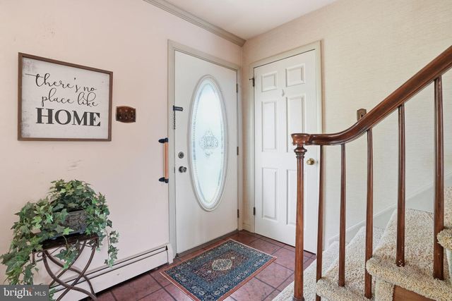 5986 WASHINGTON LN, Bensalem, PA 19020
