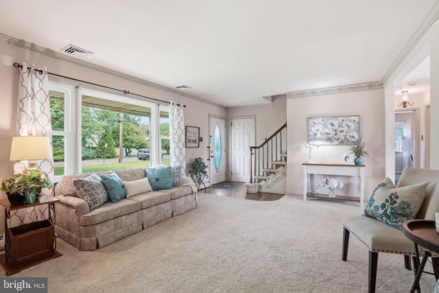 5986 WASHINGTON LN, Bensalem, PA 19020