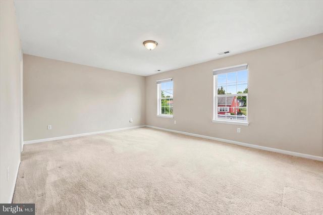 208 E LAFAYETTE AVE, Magnolia, NJ 08049
