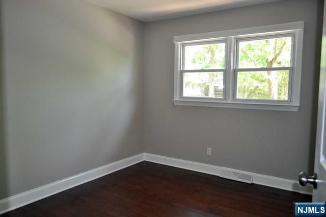 176 Yawpo Avenue, Oakland, NJ 07436